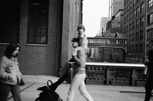 Street 33 - Michael Afonso